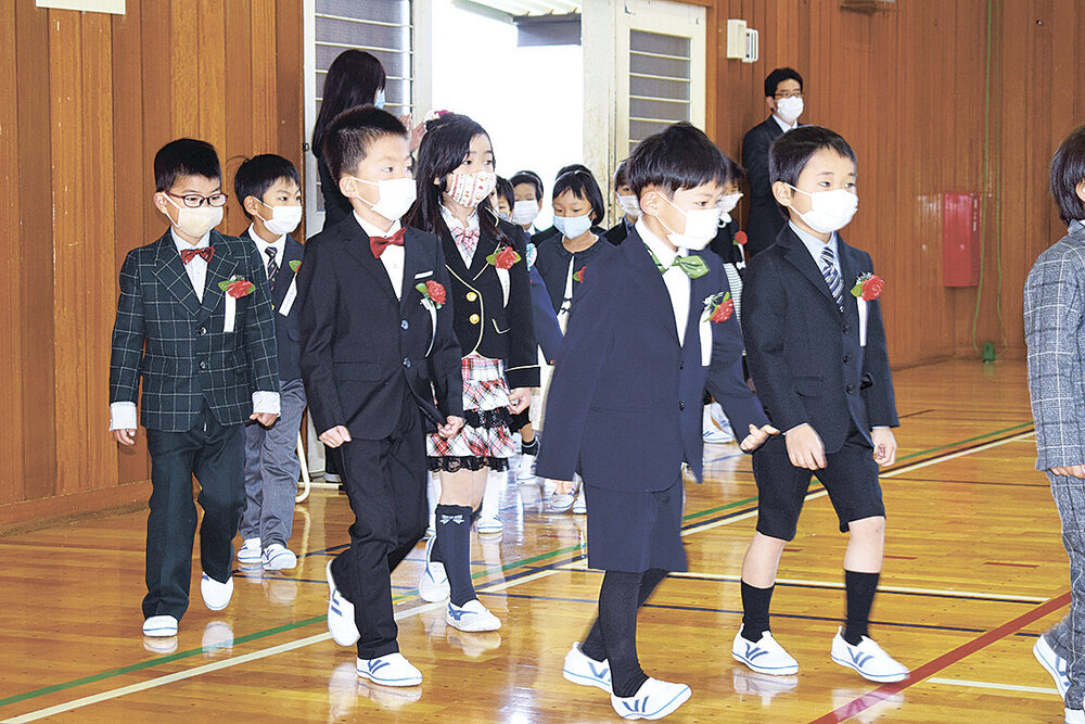 新１年生ドキドキ入学 松本の市立小学校で 教育 子育て 株式会社市民タイムス