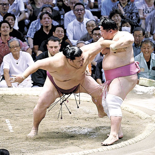 御嶽海連敗で１０敗目 大相撲名古屋場所 | スポーツ | 株式会社市民