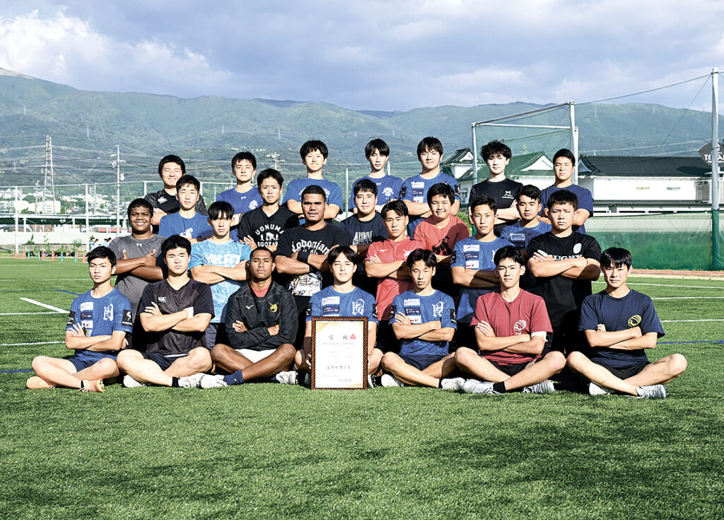 県高校総体で初優勝を果たした松本国際ラグビー部