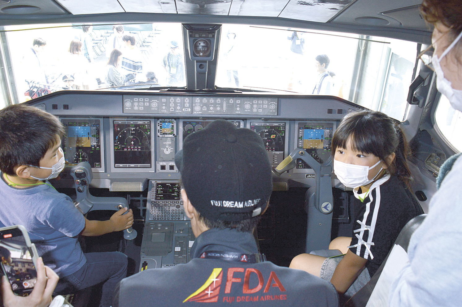 観光専門学校使用品　飛行機　旅客機　椅子　実習用④ 観光専門学校使用品 飛行機 旅客機 椅子 実習用④ 観光専門学校使用品