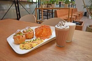 ７月の新作パン 続々登場中 　ベーカリー＆カフェＣｏｃｏｒａｄｅ松本店
