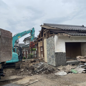 相続後の家屋 解体も請け負う 　逸見解体