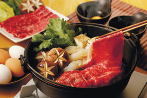 すき焼き用の 肉もそろう 　久保田屋食品
