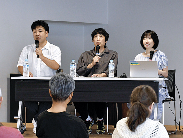 短歌について語った(右から)小島さん、村上さん、みのるチャチャチャ♪さん