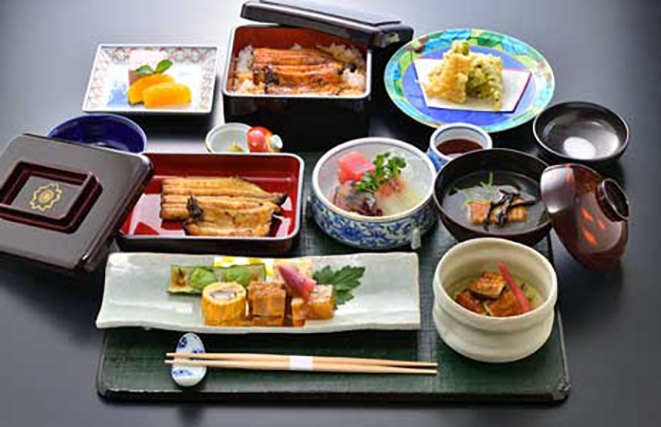 桜家で忘新年会 予約受け付け中 　うなぎ割烹　桜家