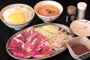 安曇野松川店で 限定定食提供中 　焼肉　東山食堂　安曇野松川店