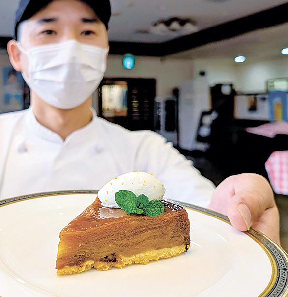 みどりやのシナノゴールドを使ったタルト・タタン