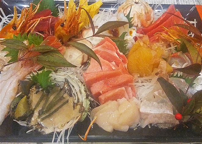 すしと刺し身の 予約受け付け中 　鮨いぬかい