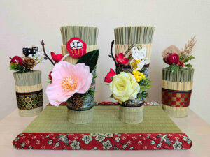 い草の正月飾り ２７～３０日に販売 　村松畳店