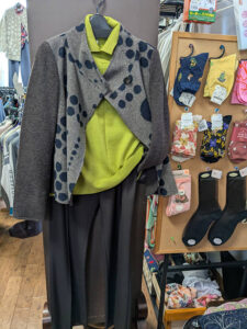 秋冬物がお得な 大創業祭開催中 　ファッションプロフェッサー　パルタン