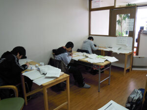 春期講習が開講 申し込み受付中 　アリス学習塾