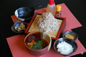 ランチ営業再開 手打ちそば好評 　お食事処ひとやす味