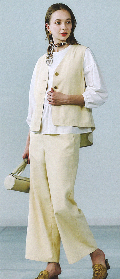 今すぐ使える 春物を展示販売 　ブティックハヤマ